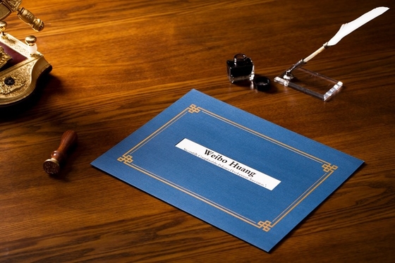 Tenedor material del archivo de certificado del pergamino, cubiertas de sellado calientes del certificado de la hoja de oro