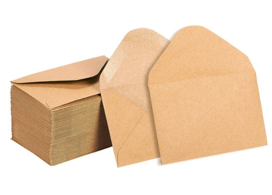 Los mini sobres de la invitación de Brown/tarjeta de felicitación envuelve el material de Kraft 130gsm hecho