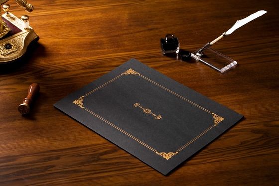 Tenedores profesionales del certificado del Hardcover, chaquetas de encargo negras clásicas del certificado